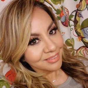 Meet your Posher, Cristina